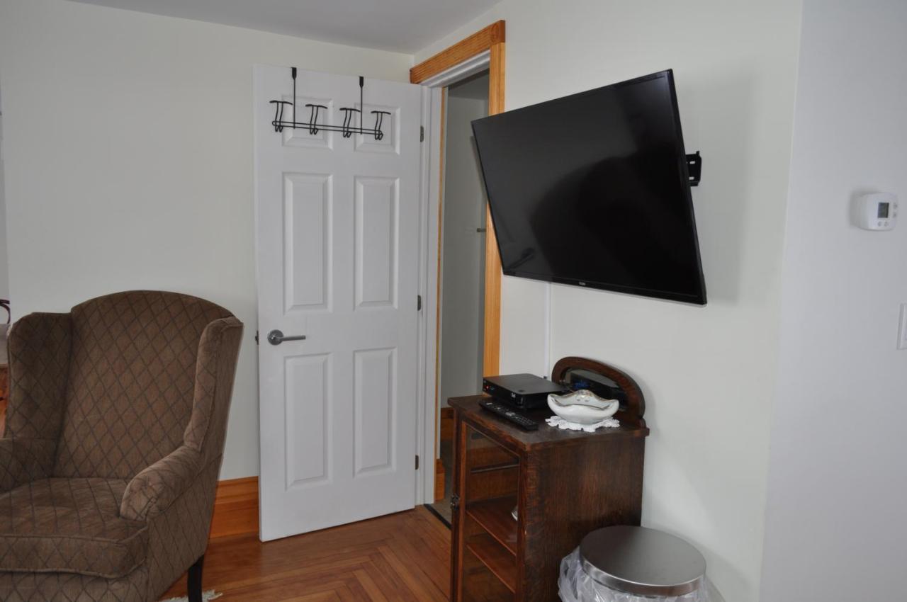 Holman's Heritage Suites Summerside Exteriör bild